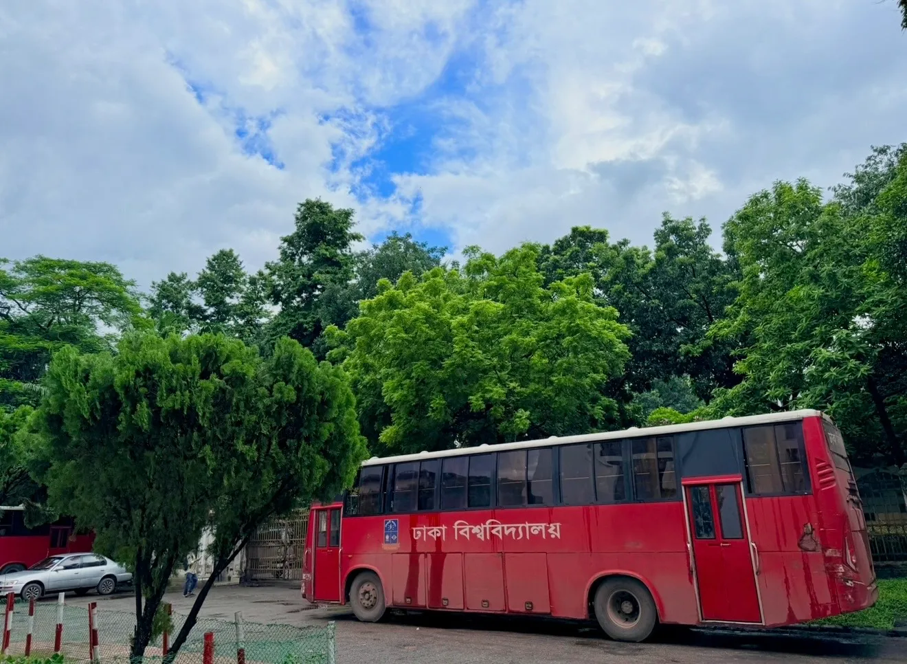 ঢাবির তিন বিভাগে নিয়মিত চেয়ারম্যান নেই, অতিরিক্ত দায়িত্বে ডিনরা, ব্যাহত হচ্ছে একাডেমিক ও প্রশাসনিক কার্যক্রম