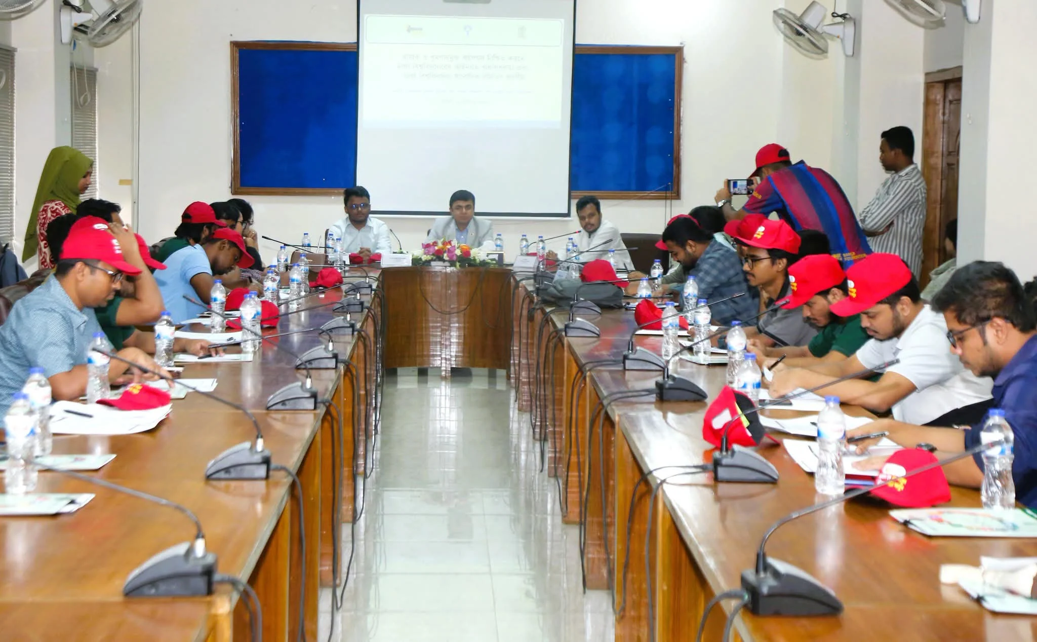 তামাক ও ধূমপানমুক্ত ক্যাম্পাস নিশ্চিত করতে ঢাবিতে মতবিনিময় সভা — ছবি 2