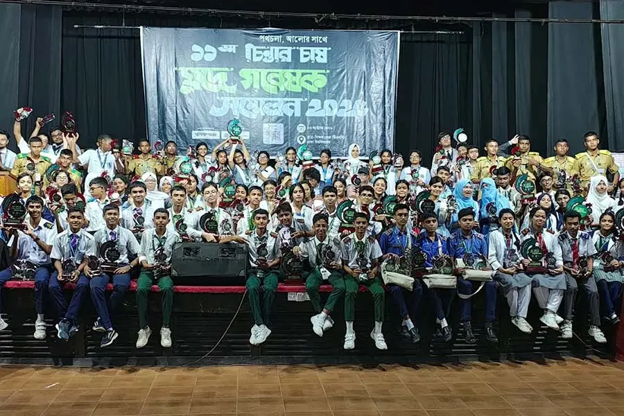ঢাবিতে অনুষ্ঠিত হলো ‘১১তম চিন্তার চাষ ক্ষুদে গবেষক সম্মেলন ও সম্মাননা প্রদান অনুষ্ঠান’